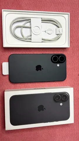 Iphone 16 128gb black from canada simlock with rsim chip