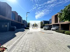 Spacious 2BR TH || Great amenities || Available for rent