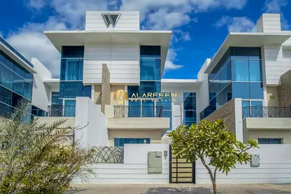 Private Pool | 4Br+Maid | Community View