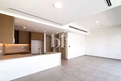 3 Bedrooms | Single row next to pool | Brand new