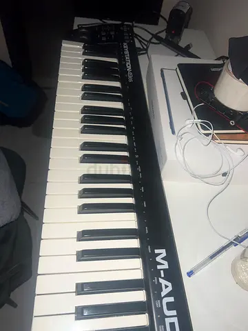 M audio midi keyboard 49es