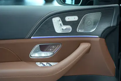 2026 Mercedes-BENZ GLE — миниатюра 13