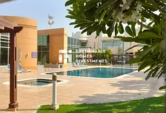 3 Parking Spaces l Swimming Pool l Modern 5BR