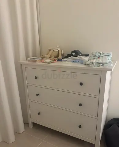 White 3-Drawer Baby Dresser / Changing Unit. Great condition.