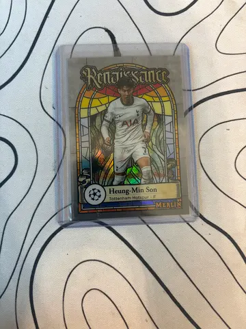 Son renaissance card