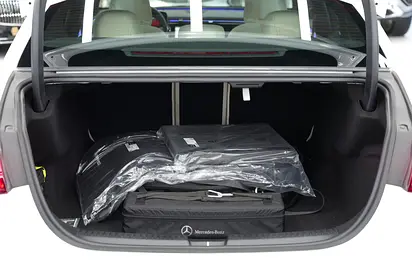 Mercedes-Benz E-Class E 200, миниатюра 19