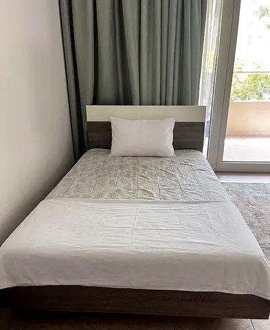 Single bed frame and mattress Homecenter
