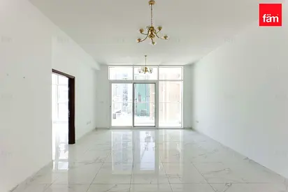 Prime Location | Ready To Move | High ROI | Metro