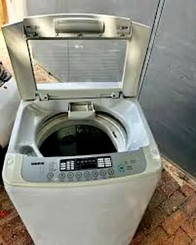 LG Top-Load Washing Machine - 12kg (Used, Working)