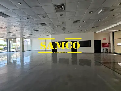 SZR//FULLY FITTED 100000 SQFT ROADFACING SHOWROOM +SERVICE CENTRE AVAILABLE FOR RENT IN SHEIKH ZAYED ROAD