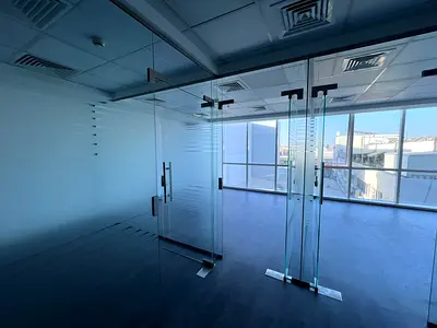 Hot Offer | Fitted Office |Chiller Free | 2 Parking| Book Now