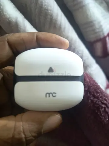 Compact MC-branded Wireless Earbuds Charging Case (White) - Good Condition