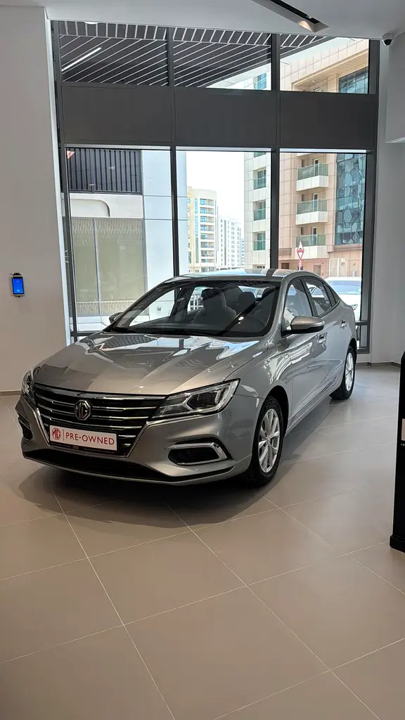 MG MG5 2023 — photo 1 of 5