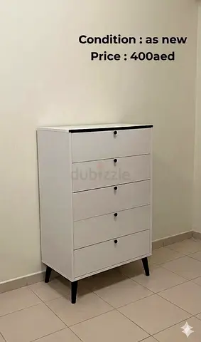 5 Drawer cabinet  - خزانة  ٥ ادراج