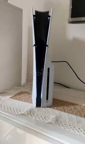 ps5 slim disc like bew with 1 control for 1700 fixed