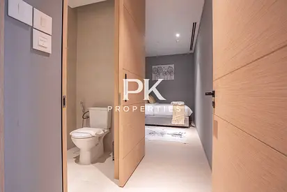 Luxury Living | Full Sea & Ain Dubai Views | Beach Access