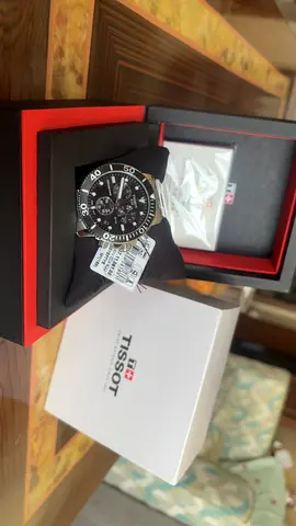 Brand new Tissot Seastar 1000 45.5mm Black Dial Diver – Box  Warranty