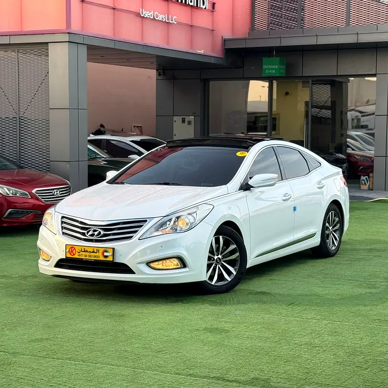 Hyundai Azera 2012 — photo 1 of 20