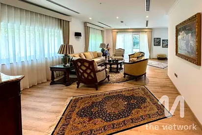 Single Row | Upgraded | Large Plot | District 6