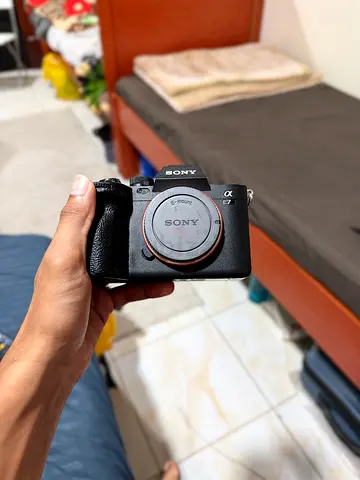 Sony Alpha a7 4(Body Only) - Used, Good Condition