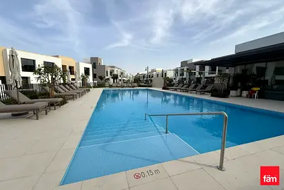 Bright | Prime Location | Triplex