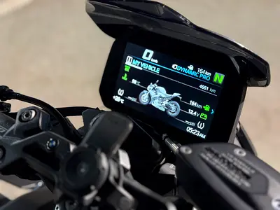 GCC // Single Owner // 2024 BMW S1000R