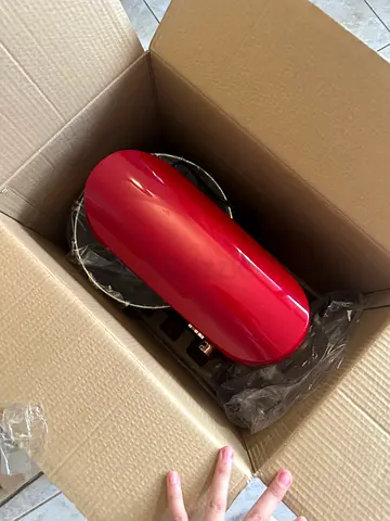 Red stand mixer (like KitchenAid) - good working condition