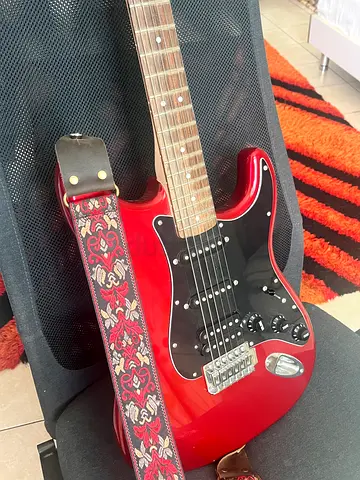 Rare Vintage Squier Affinity Stratocaster with Fender Japanese Pickups