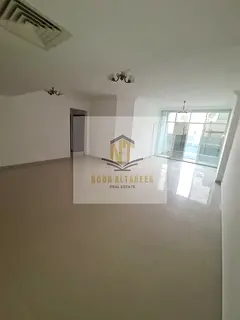 A fully equipped two-bedroom apartment with a hall, at a special price with no commission, featuring