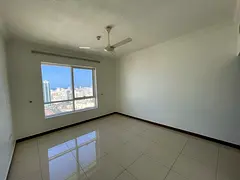 Free month, free gym, panoramic view, easy access to Dubai