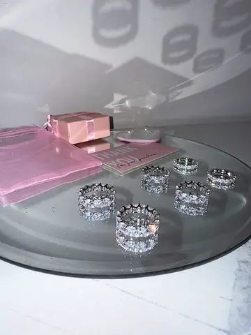 Eid Special Gift Ring Set – Pink Box + Free Heart Mirror – Only 25 AED - Limited