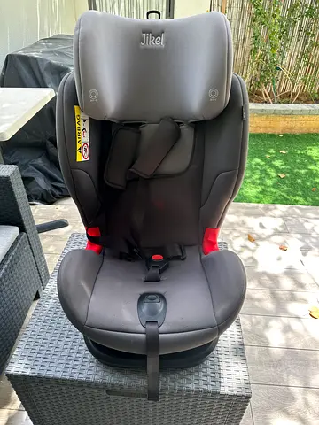 Jikel convertible child car seat - good condition