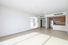 Sea Views | Spacious | Vacant