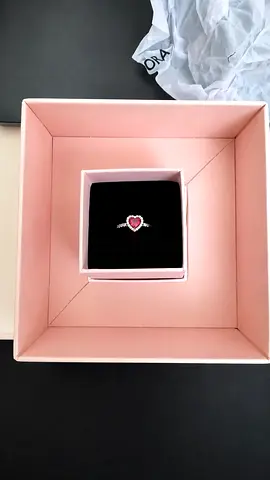 Pandora Sparkling Heart Halo Ring