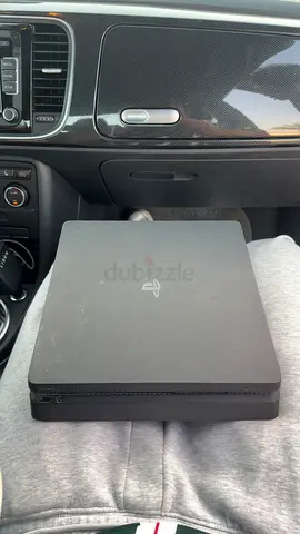PS4 slim
