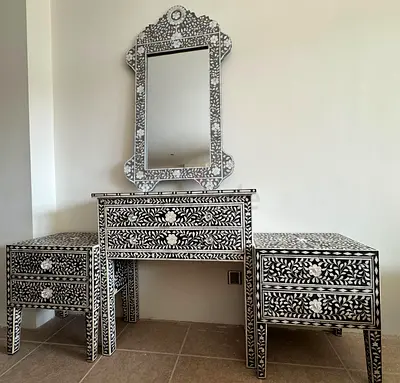 mirror and cupboard set