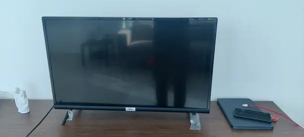 Television 32 / 32 inches TCL LED