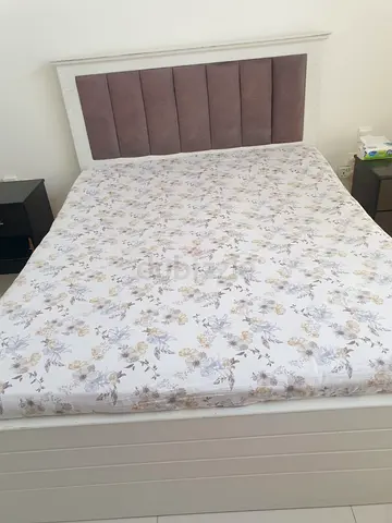 Custom Wooden Bed with Storage + Mattress – AED 400