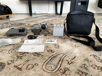 DJI Mini 4 pro fly more combo