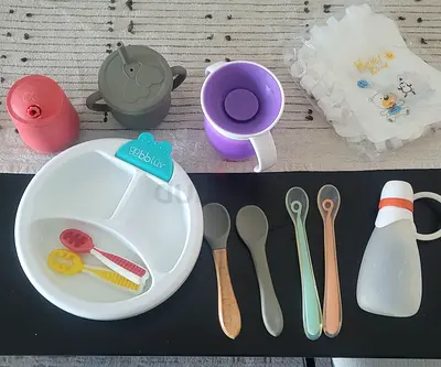Feeding items