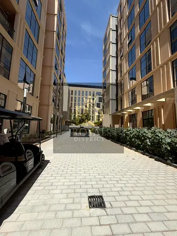 FOR SALE AT ORIGINAL PRICE | WITH PAYMENT PLAN|LUXURIOUS 1-BEDROOM APARTMENT | PRIME LOCATION | FRE