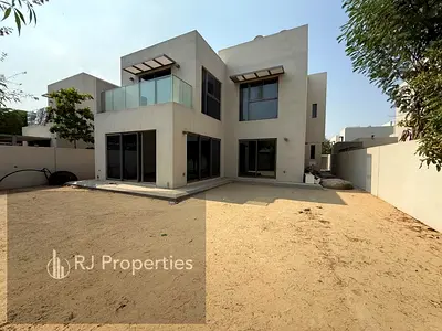 NO DEPOSIT Like Brand New Villa With Private Garden &Big Tarce Very Nice Villa