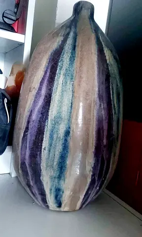 Ceramic vase