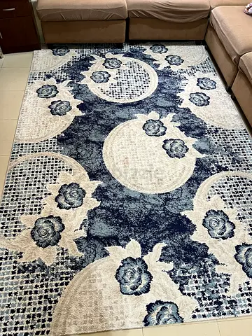 Carpet Blue and Beige Floral Modern Area Rug - Good Condition