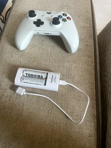 🔥Xbox controller and battery charging dock🔥