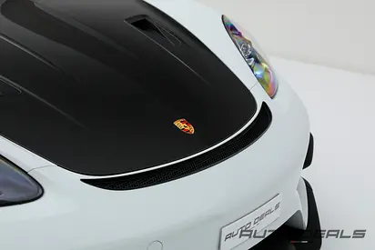 2023 Porsche 718 photo 9