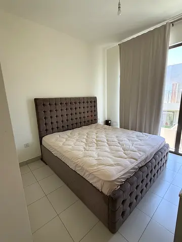 180 x 200 cm king size bed grey