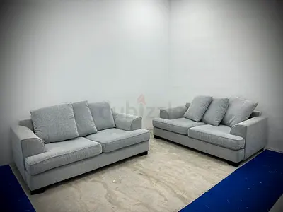 Almost brand new the one brand Kingston 2+2 seater sofa