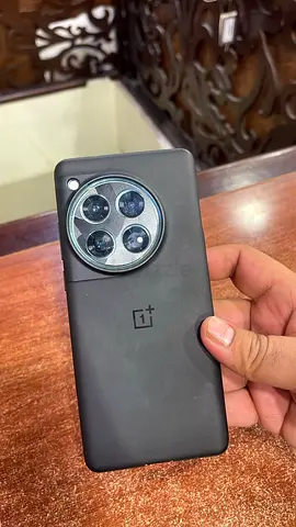OnePlus 12