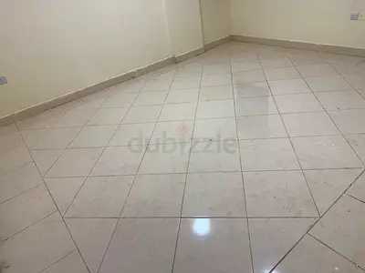 Family and Executive Bachelor room for rent C/AC